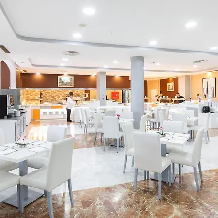 Отель Chatur Playa Real 4*